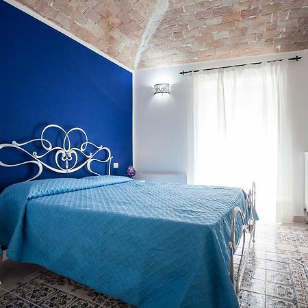 Hotel Palazzo Pagliaro à Santo Stefano di Camastra Extérieur photo
